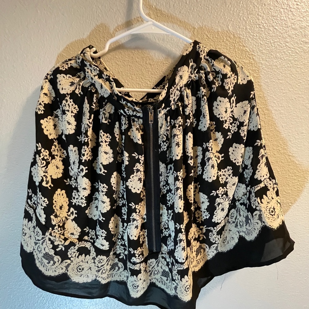 Skirt - Picture 2 of 2
